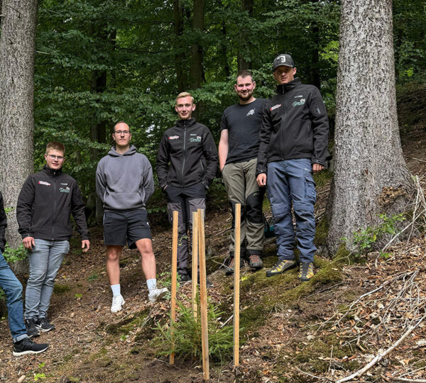 Baum gepflanzt im Lohwald – unsere Teilnahme an der Baumpflanz-Challenge 1 Baumchallange | Burschenclub Usseln 1612